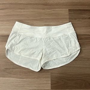 Lululemon Speed Up Low Rise 2.5” Short